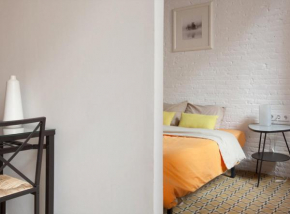 Sunny flat,near ramblas,wifi incl.